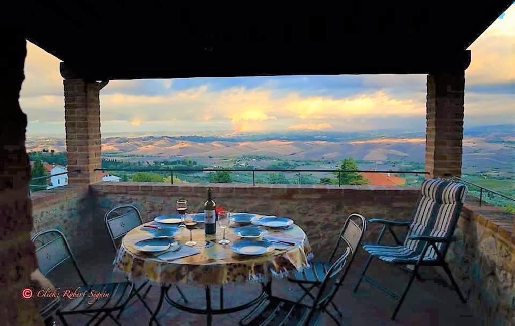 La Terrazza Villa Chianni Kültér fotó